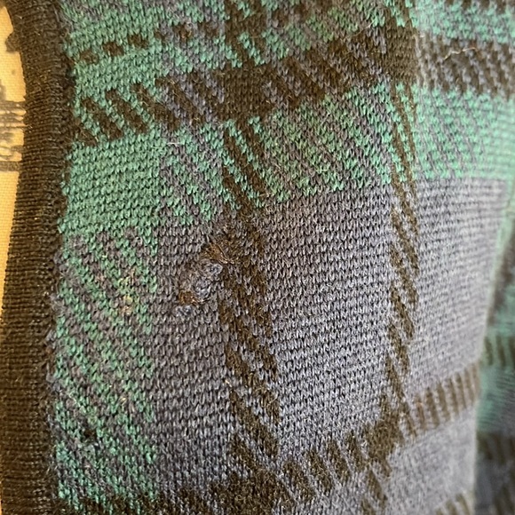 Vintage Talbot’s Women Plaid Cardigan - Picture 6 of 9